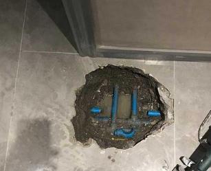 七台河市阳台漏水维修公司分享下暖气管道漏水的原因有哪些